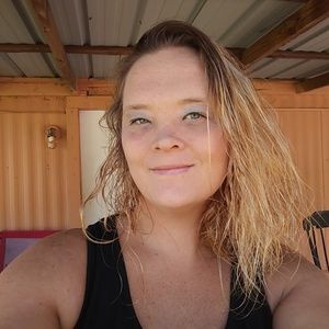 Meet your Posher, Randi